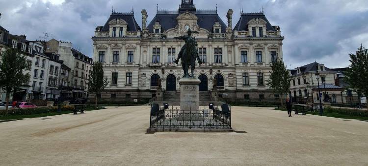 宜必思瓦纳酒店(Ibis Vannes)图片