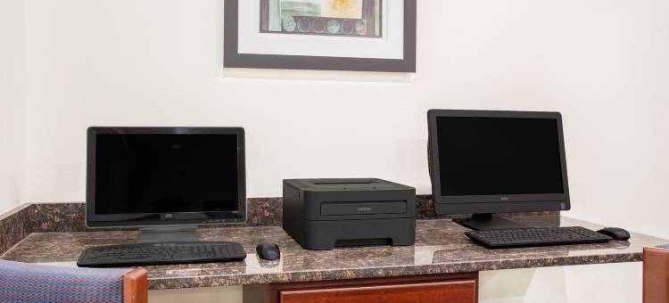 锡达福尔斯温德姆速8酒店(Super 8 by Wyndham Cedar Falls IA - University)图片