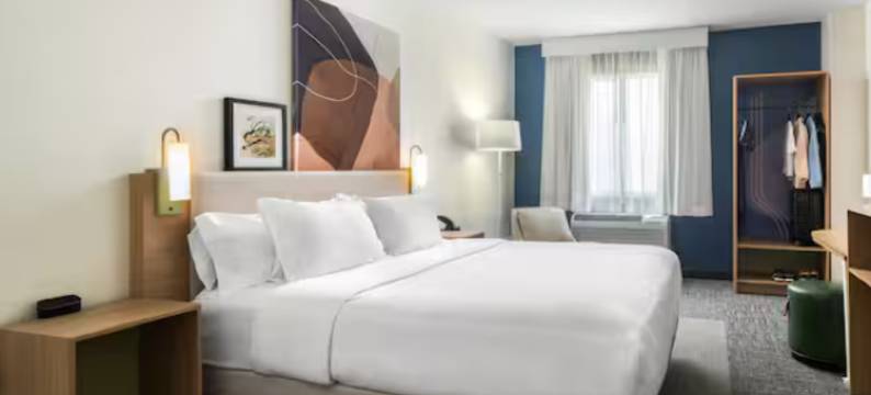 希尔顿沙尼的Spark酒店(Spark by Hilton Shawnee)图片