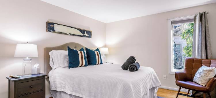 新西伯里科德角公寓大厦 + 泳池 & 海滨度假(New Seabury Cape Condo + Pool & Beach Escape)图片