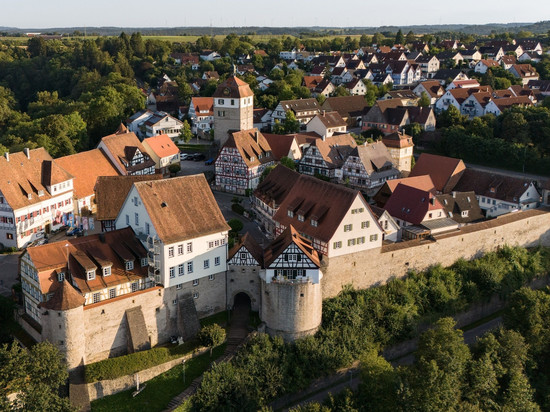 伊舍芬弗莱尔公园酒店