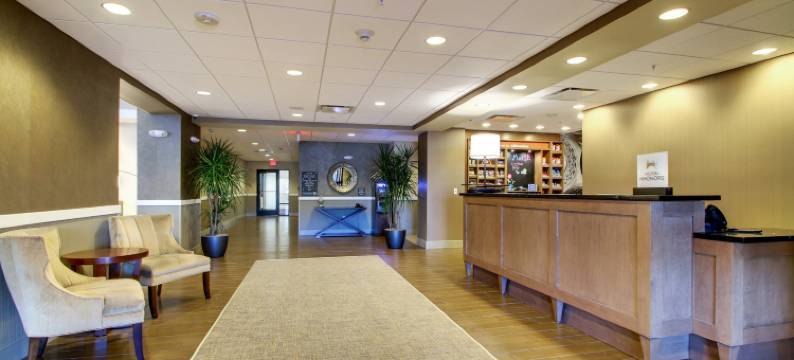 希尔顿欢朋套房酒店-密尔沃基西(Hampton Inn & Suites Milwaukee West)图片