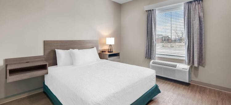 ECHO Suites 温德姆扩展住宿科罗拉多斯普林斯机场酒店(Echo Suites Extended Stay by Wyndham Colorado Springs Airpt)图片