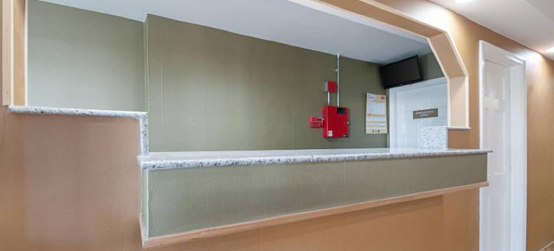 皮姆利科赛马场附近凯艺酒店(Quality Inn Near Pimlico Racetrack)图片