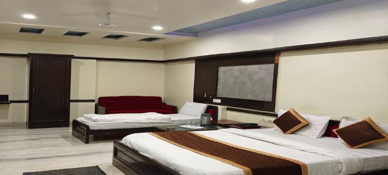 安巴基国际酒店(Hotel Ambaji International)图片