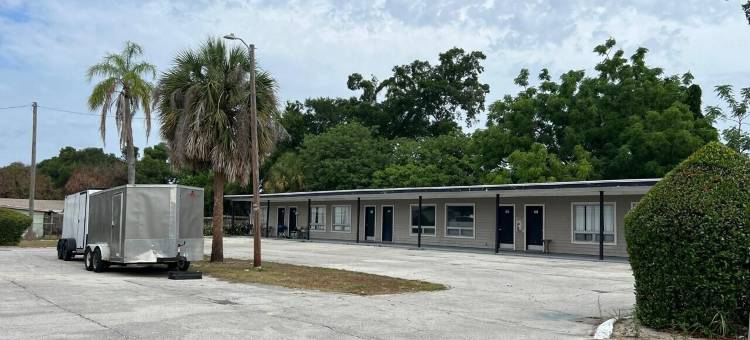 佛罗里达花园汽车旅馆温特黑文靠近乐高乐园(Florida Garden Motel Winter Haven Near LEGOLAND)图片