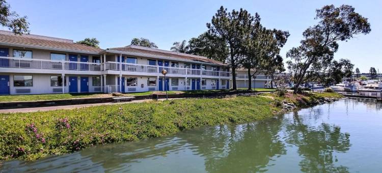 加州奥克兰6号汽车旅馆酒店-滨海大道(Motel 6 Oakland, CA - Embarcadero)图片