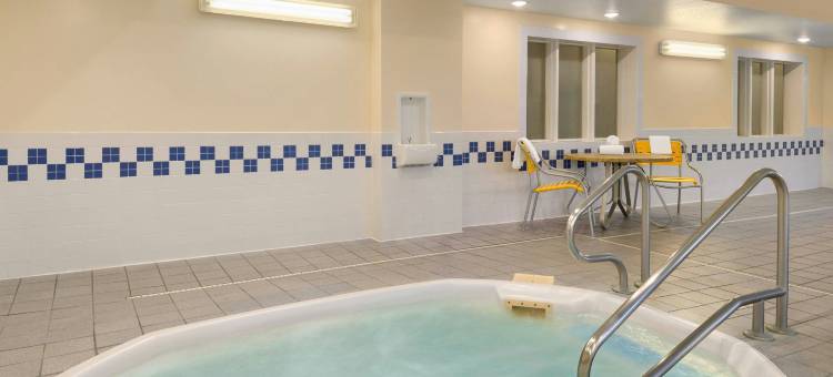 明尼阿波利斯布卢明顿／美国商城万枫酒店(Fairfield Inn & Suites Minneapolis Bloomington/Mall of America)图片