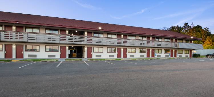 宾厄姆顿-约翰逊城红屋顶酒店(Red Roof Inn Binghamton - Johnson City)图片