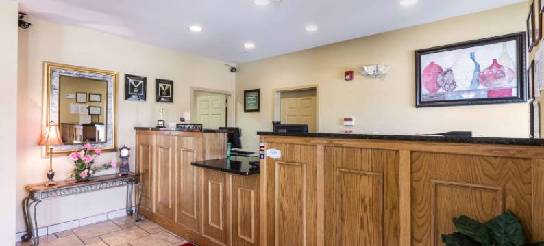 伊克诺套房旅馆(Econo Lodge Inn & Suites)图片