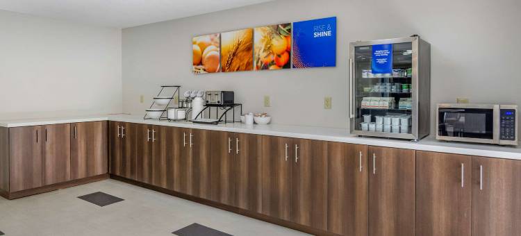 舒适套房酒店(Comfort Inn & Suites Troutville - Roanoke North - Daleville)图片