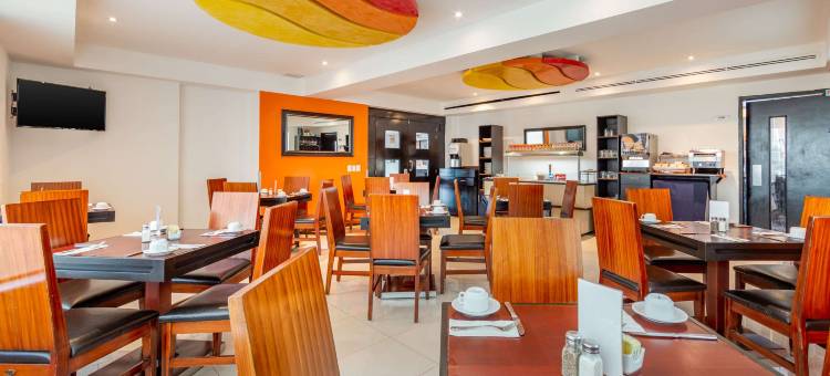 坎昆机场舒适酒店(Comfort Inn Cancún Aeropuerto)图片