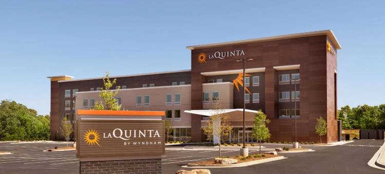 布拉塞尔顿拉昆塔温德姆套房酒店(La Quinta Inn & Suites by Wyndham Braselton)图片