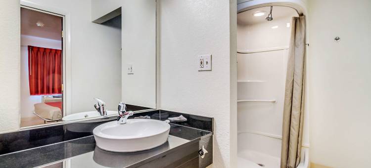 林西克姆高地巴尔的摩华盛顿国际机场6号汽车旅馆(Motel 6 Linthicum Heights, MD - BWI Airport)图片