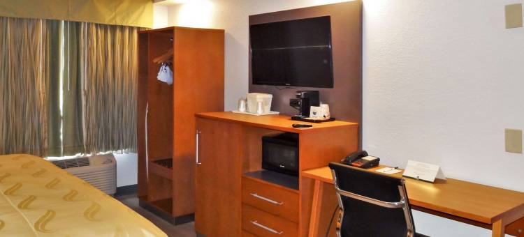 罗利北凯艺套房酒店(Quality Inn & Suites Raleigh North Raleigh)图片