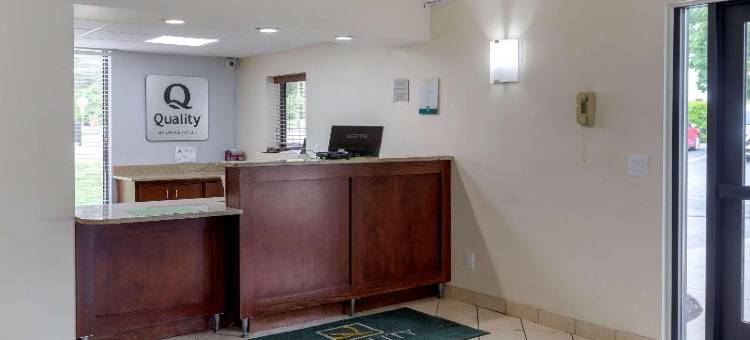 罗克斯伯勒南品质酒店(Quality Inn - Roxboro South)图片