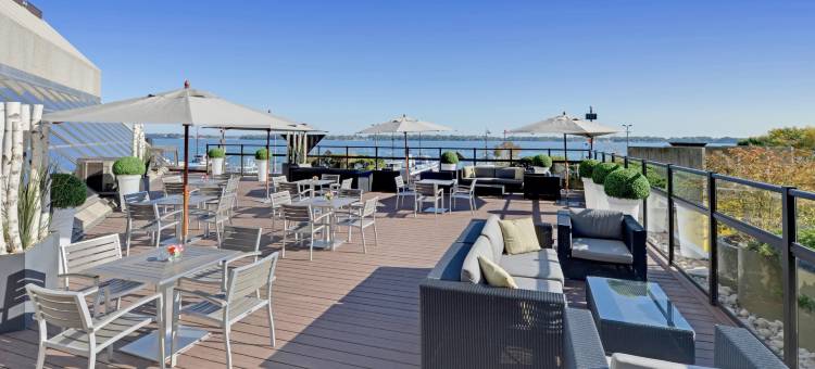 多伦多港口城堡威斯汀酒店(The Westin Harbour Castle, Toronto)图片