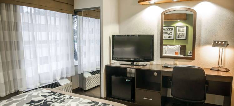 耶米特斯堡舒眠套房酒店(Sleep Inn & Suites)图片