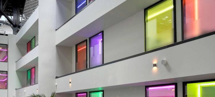 优泰尔伊斯坦布尔机场陆侧酒店(YOTEL Istanbul Airport Landside)图片