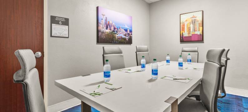 博塞尔假日酒店及套房(Holiday Inn & Suites BOTHELL by IHG)图片