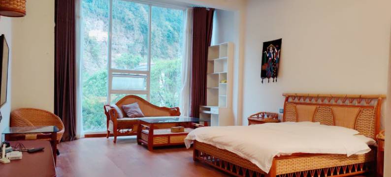 梨花休闲避暑山庄特色民宿(寿高路1号分店)图片