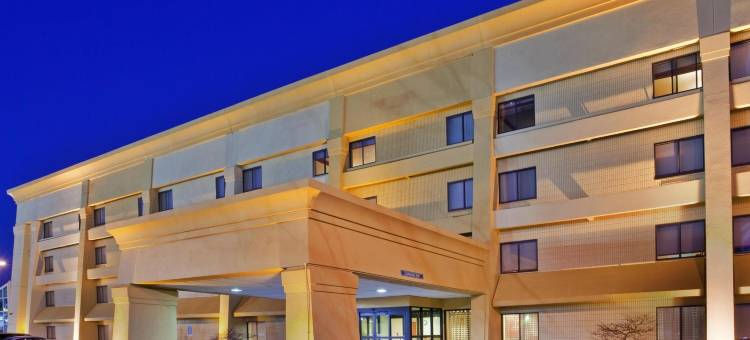 斯普林代尔温德姆La Quinta套房酒店(La Quinta Inn & Suites by Wyndham Springdale)图片