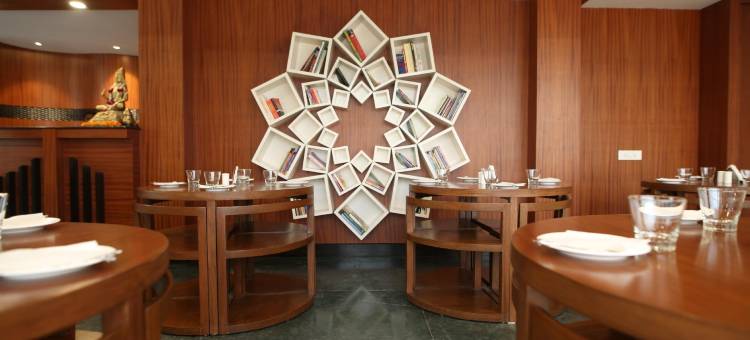 圣河酒店(Holy River Hotel)图片