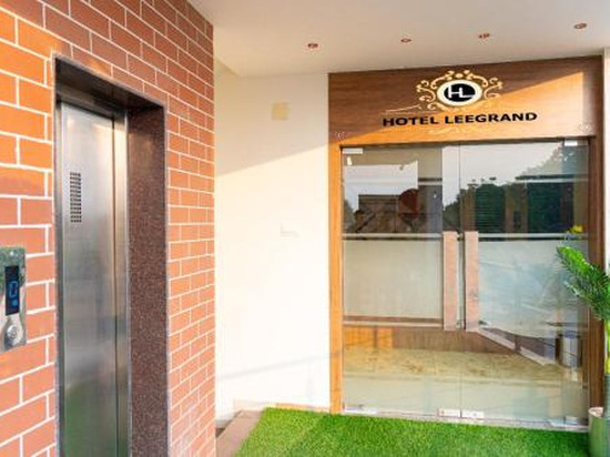 Hotel Lee Grand