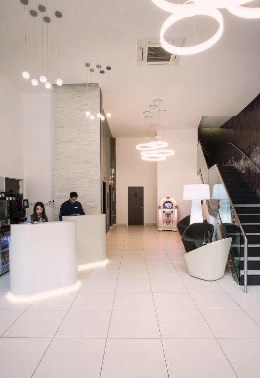 Point A Hotel Glasgow Over view