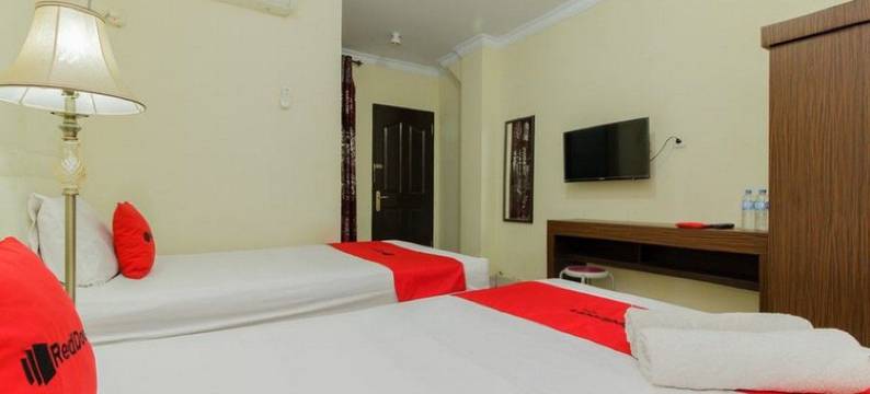 红多兹酒店@马那多玛拉拉扬2号(RedDoorz @ Malalayang 2 Manado)图片