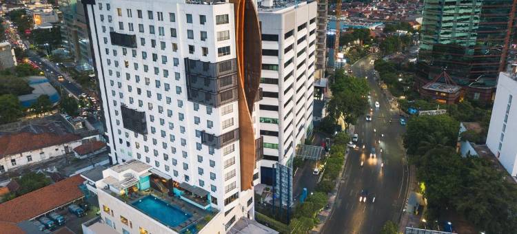 印度尼西亚中城泗水皇太子管理酒店(Crown Prince Hotel Surabaya Managed by Midtown Indonesia)图片