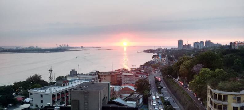 蓝色水岸淡水海景旅店图片