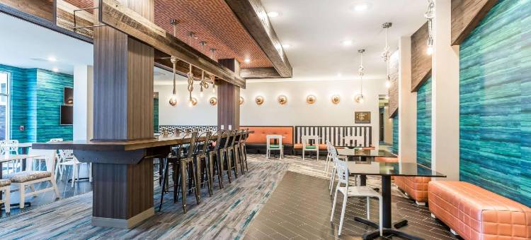 海湾套房酒店-阿桑德连锁酒店成员(Marina Bay Hotel & Suites, Ascend Hotel Collection)图片