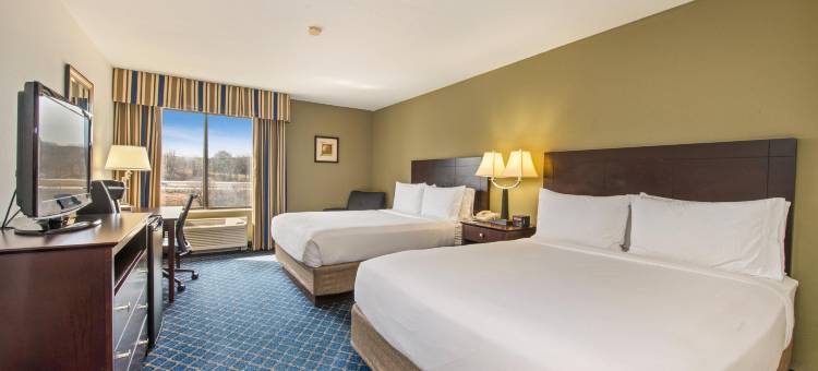 德拉菲尔德智选假日酒店(Holiday Inn Express & Suites Delafield)图片