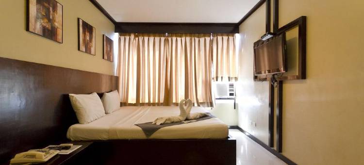 里士满广场酒店(Richmond Plaza Hotel)图片