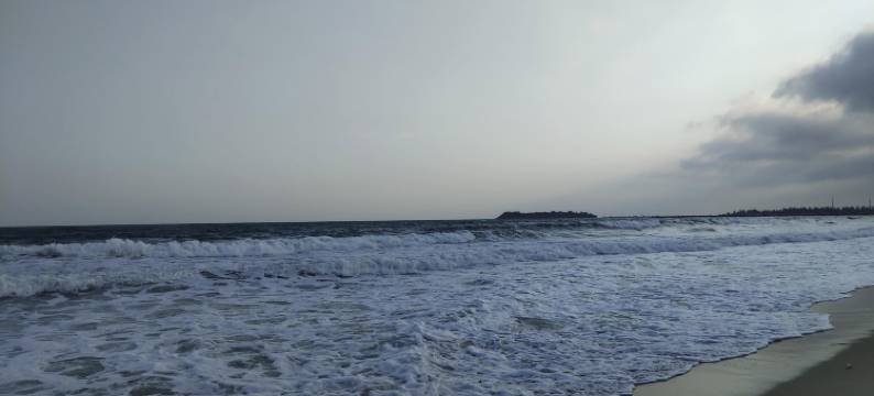 格子酒店(防城港企沙镇天堂滩景区店)图片