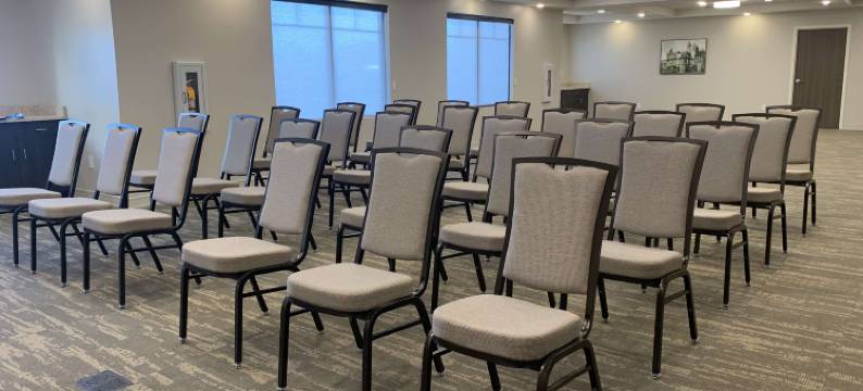 马头市贝斯特韦斯特优质酒店及套房(Best Western Plus Horseheads Inn  Suites)图片