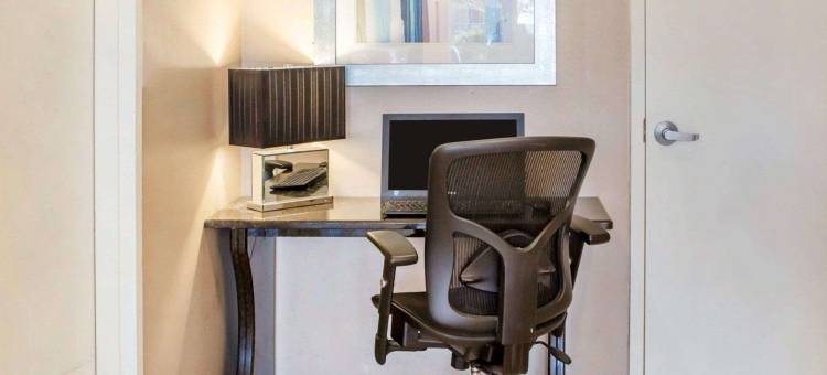 约翰逊城品质酒店(Quality Inn Downtown)图片