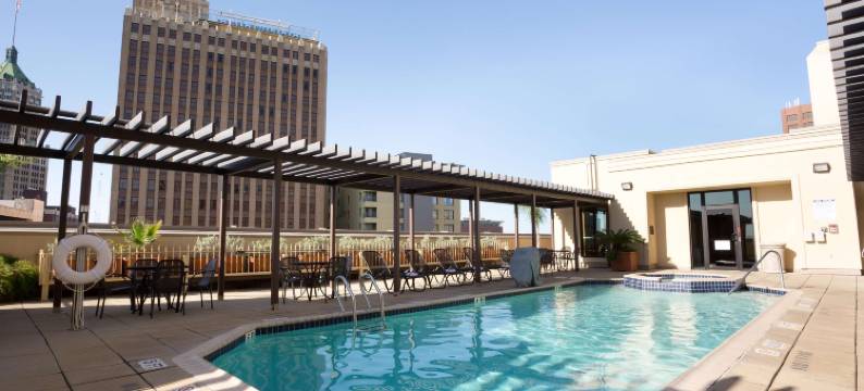 圣安东尼奥河畔德鲁里套房酒店(Drury Inn & Suites San Antonio Riverwalk)图片