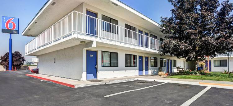 6梅德福南汽车旅馆(Motel 6 Medford, or)图片