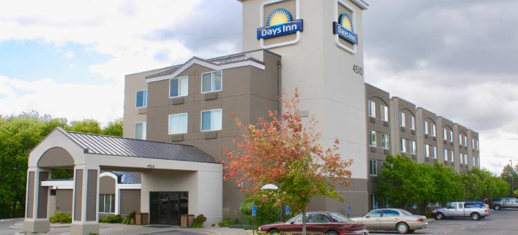 伊根明尼苏达戴斯酒店-近美国购物中心(Days Inn by Wyndham Eagan Minnesota Near Mall of America)图片