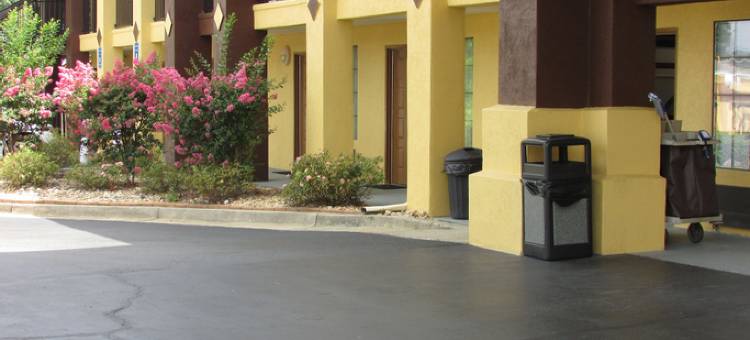 福特山谷戴斯套房酒店(Days Inn & Suites by Wyndham Fort Valley)图片