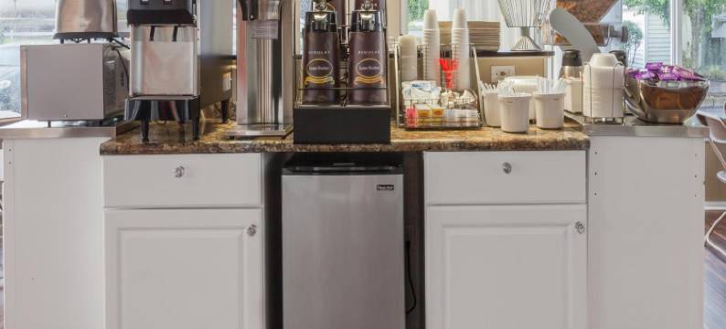 塞维尔维尔河畔速8酒店(Super 8 by Wyndham Sevierville Riverside)图片