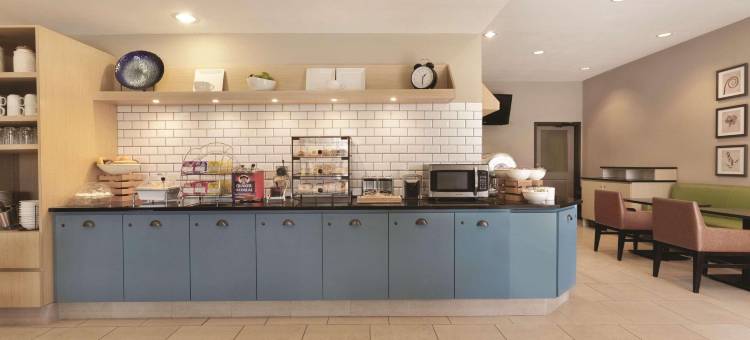 印第安纳波利斯机场南丽怡酒店(Country Inn & Suites by Radisson, Indianapolis Airport South, IN)图片