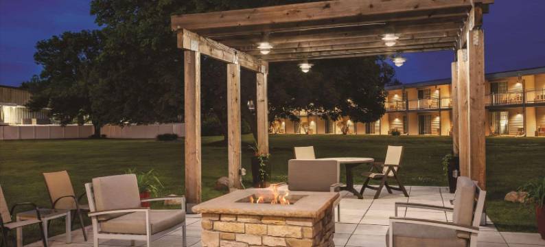 丽笙乡村套房酒店-明尼苏达州伍德伯里(Country Inn & Suites by Radisson, Woodbury, MN)图片