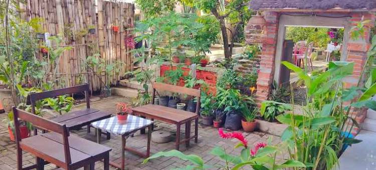 NDaleme Mbahkung Homestay图片
