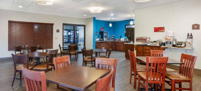 斯普林菲尔德机场贝斯特韦斯特优质酒店(Best Western Plus Springfield Airport Inn)图片
