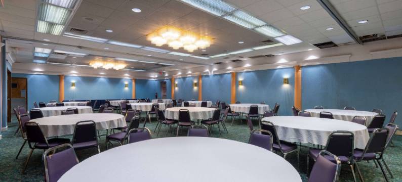 塞勒姆温德姆豪生酒店及会议中心(Howard Johnson by Wyndham Salem Hotel & Conference Center)图片