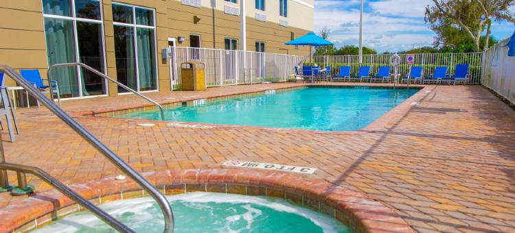 智选假日套房酒店棕榈湾(Holiday Inn Express & Suites Palm Bay)图片