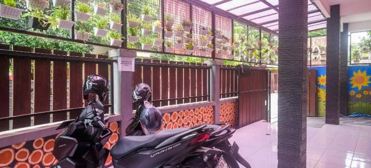 红门酒店清真@法丽莎UMY(RedDoorz Syariah @ Falisha Umy)图片